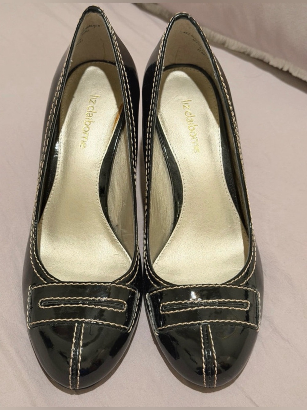 Black Liz Claiborne Leather Pumps